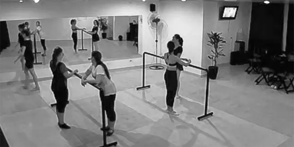 Aula de Dança de Salão no Estúdio André Toffani